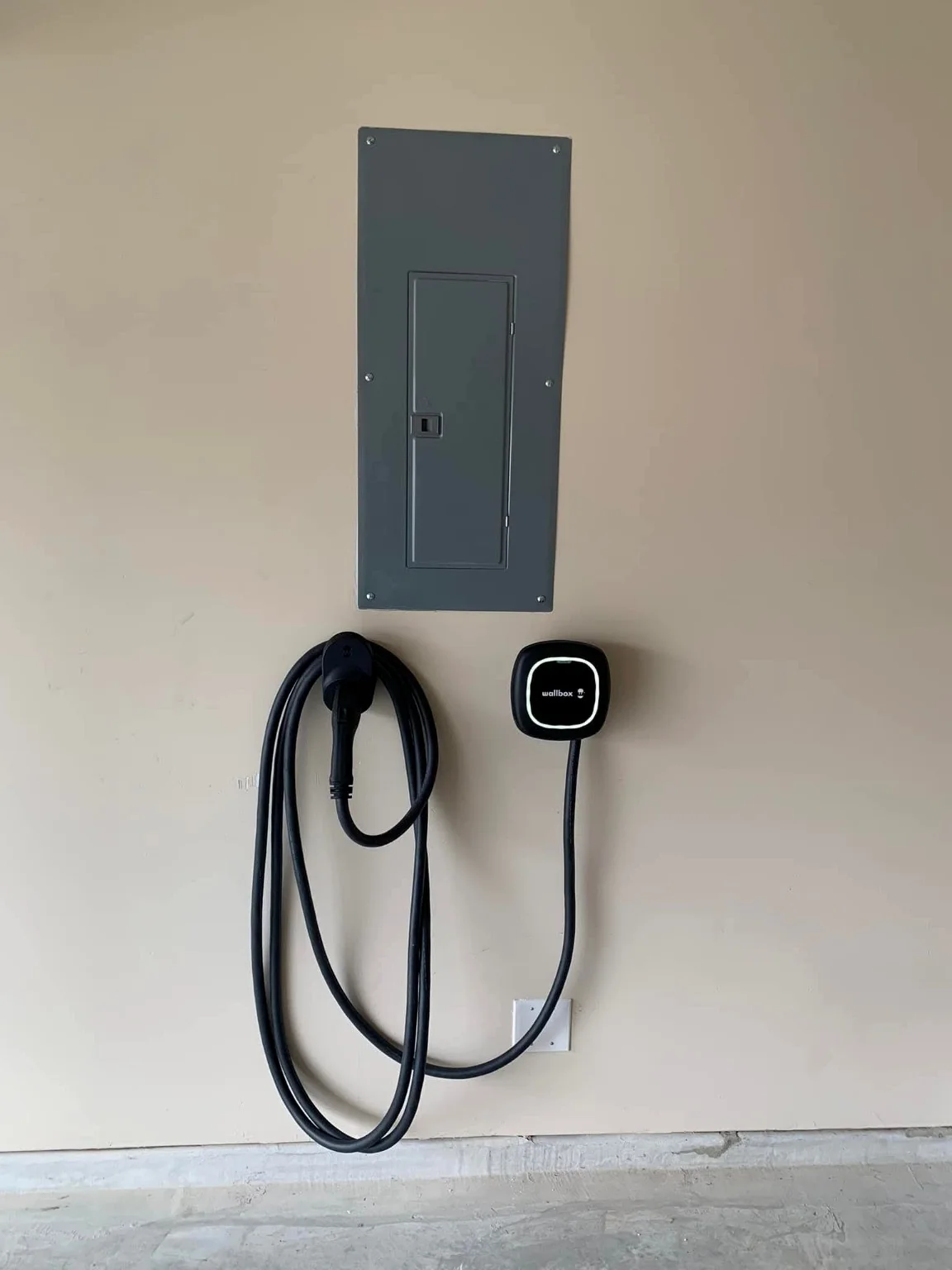 Wallbox charger installation
